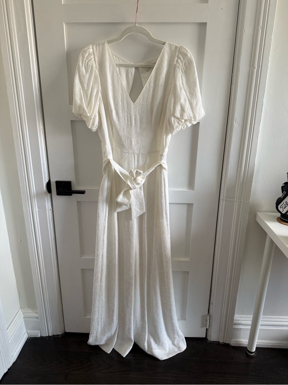 Club Monaco White V-Neck Puff-Sleeve Jumpsuit with Waist Tie